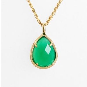 Green Kendra Scott necklace